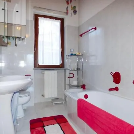 Residenza Arcobaleno Διαμέρισμα Pino Lago Maggiore