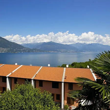 Residenza Arcobaleno Διαμέρισμα Pino Lago Maggiore